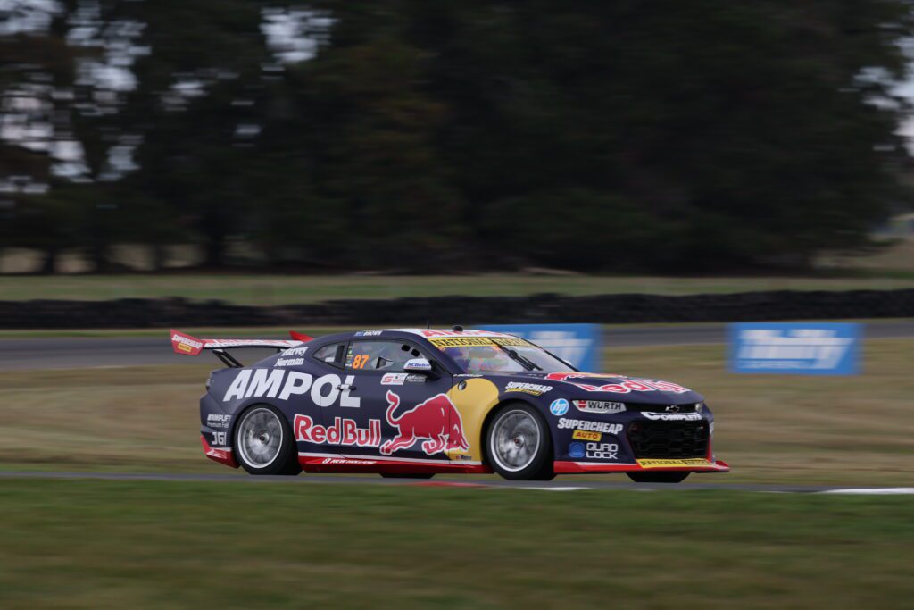 Bulls lay down first tracks in Tasmania - Red Bull Ampol Racing Team